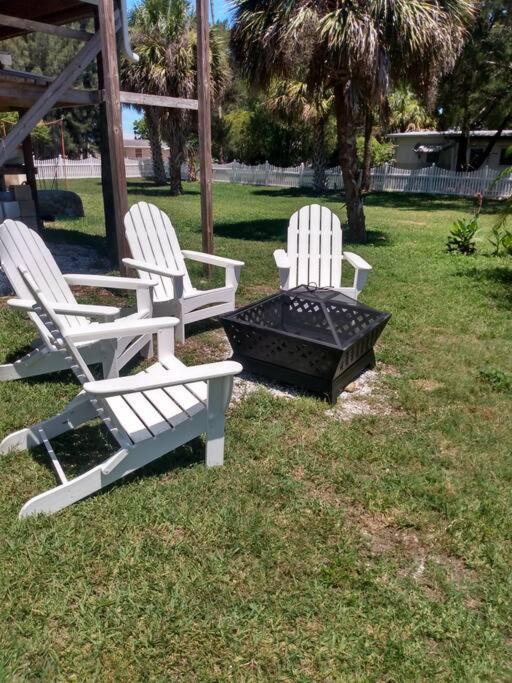 4Br Private Dock, Warm Spring Canal, Kayaks, Canoe Hudson Eksteriør bilde